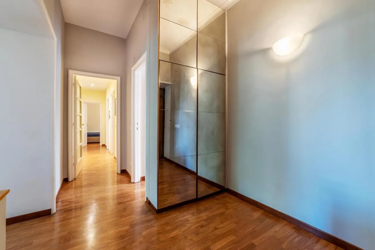 Rione Prati Comfy Apartment Rome