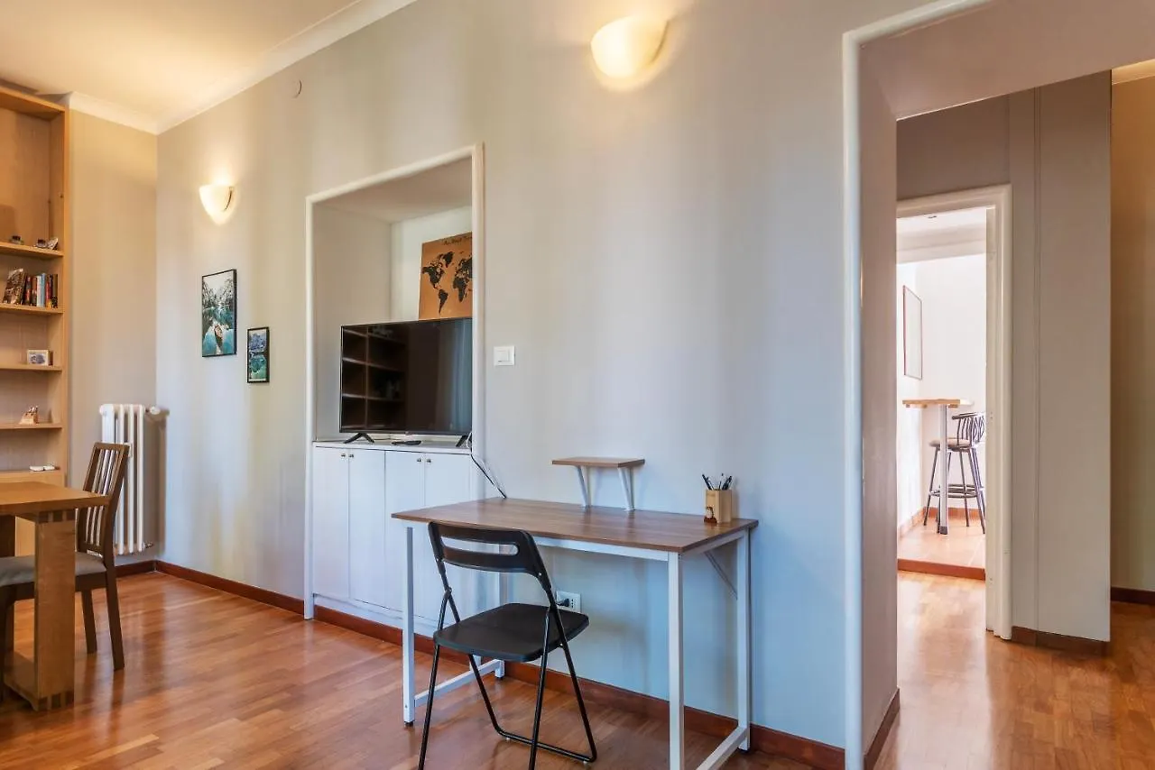 Rione Prati Comfy Apartment Rome