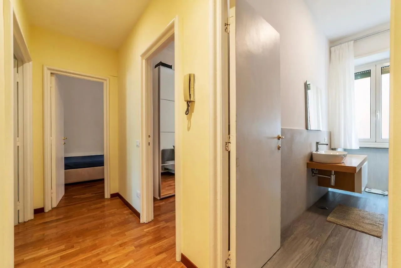 Rione Prati Comfy Apartment Rome