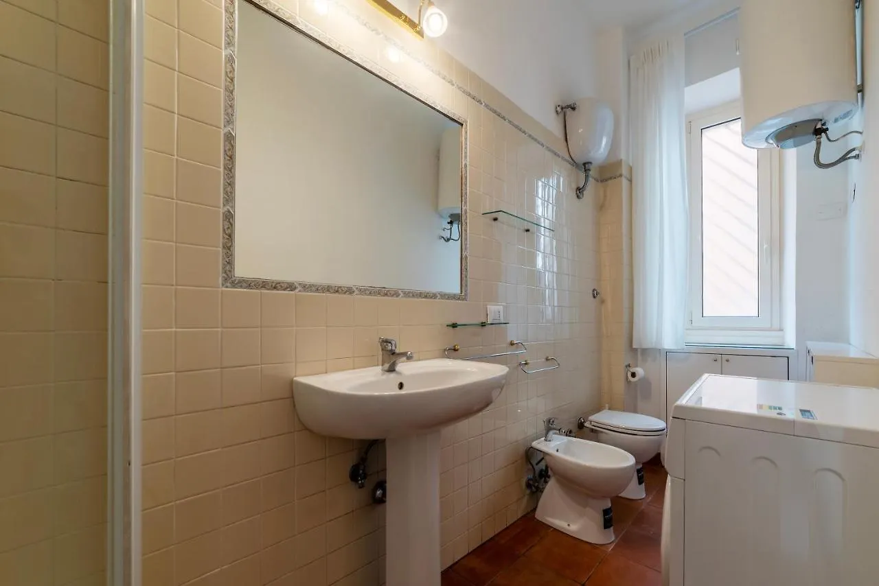 Rione Prati Comfy Apartment Rome